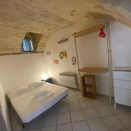T2 37m2 - Agora Ecusson Apartment *